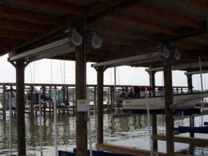corinthian-yacht-club-boat-lift-6